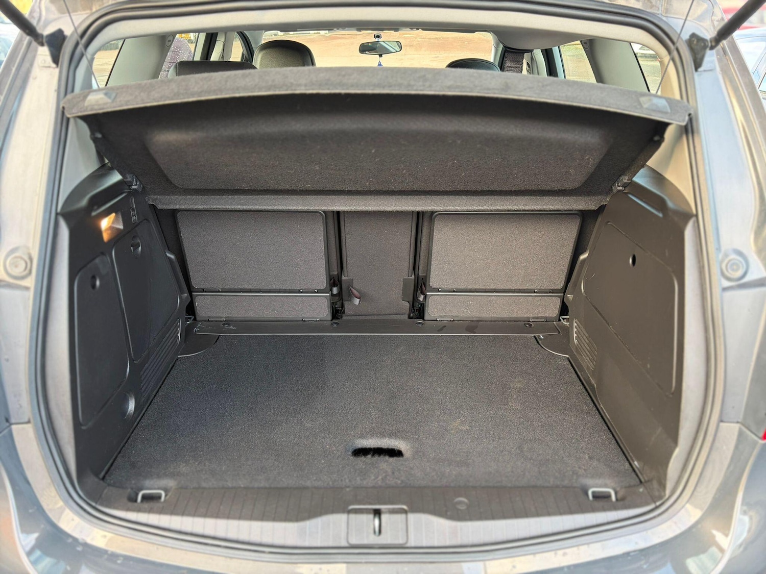 Used Vauxhall Meriva 2015 for sale - 76996262: Photo 26