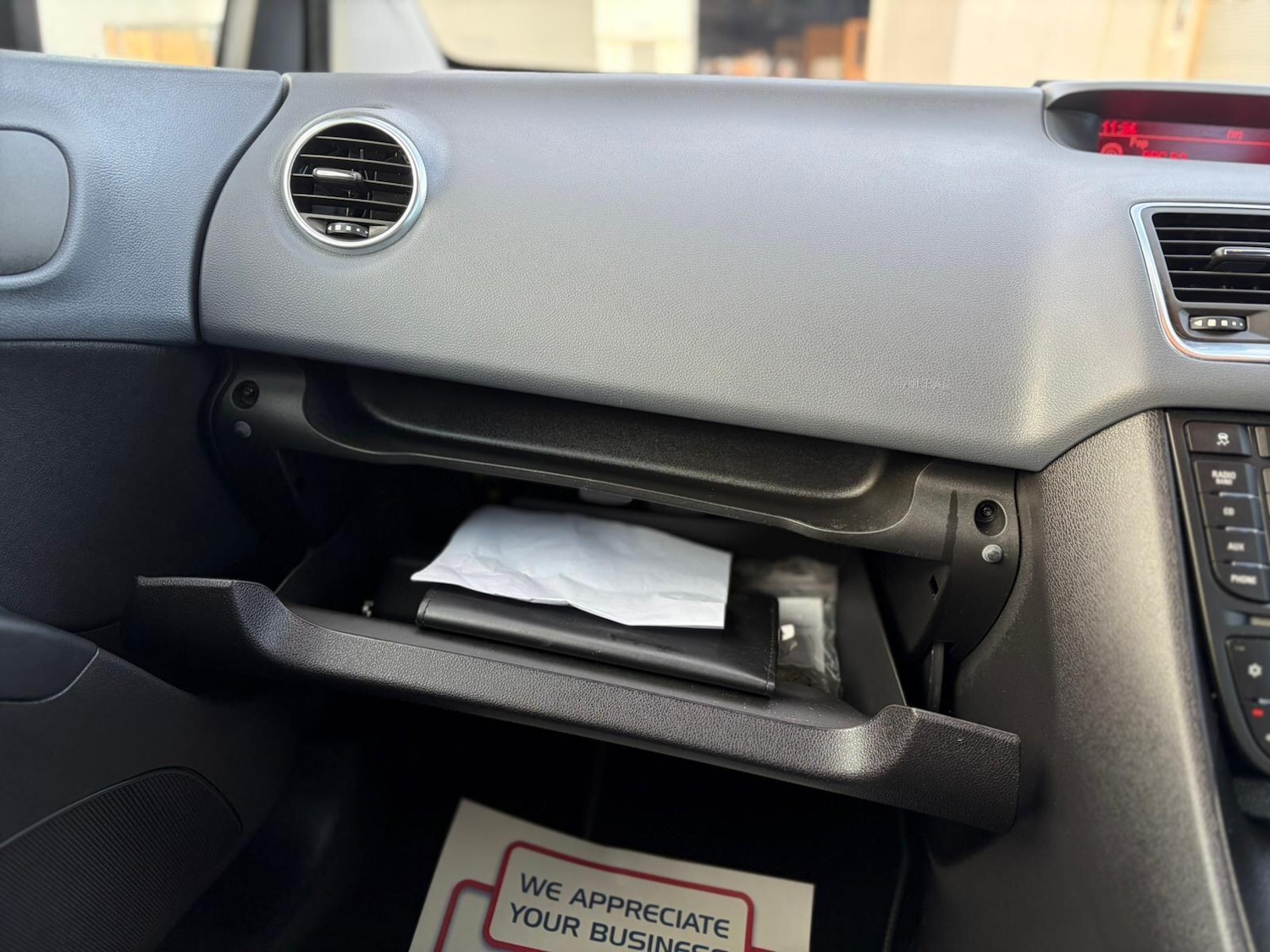 Used Vauxhall Meriva 2015 for sale - 76996262: Photo 31