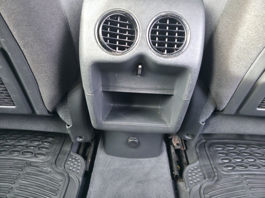 Used Peugeot 3008 2016 for sale - 77464382: Photo 35