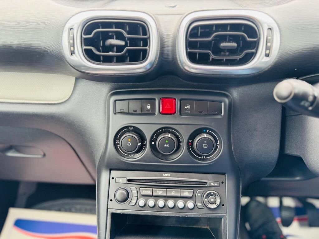 Used Citroen C3 Picasso 2009 for sale - 77147840: Photo 24