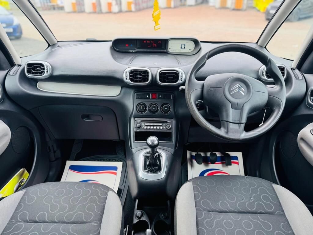 Used Citroen C3 Picasso 2009 for sale - 77147840: Photo 3
