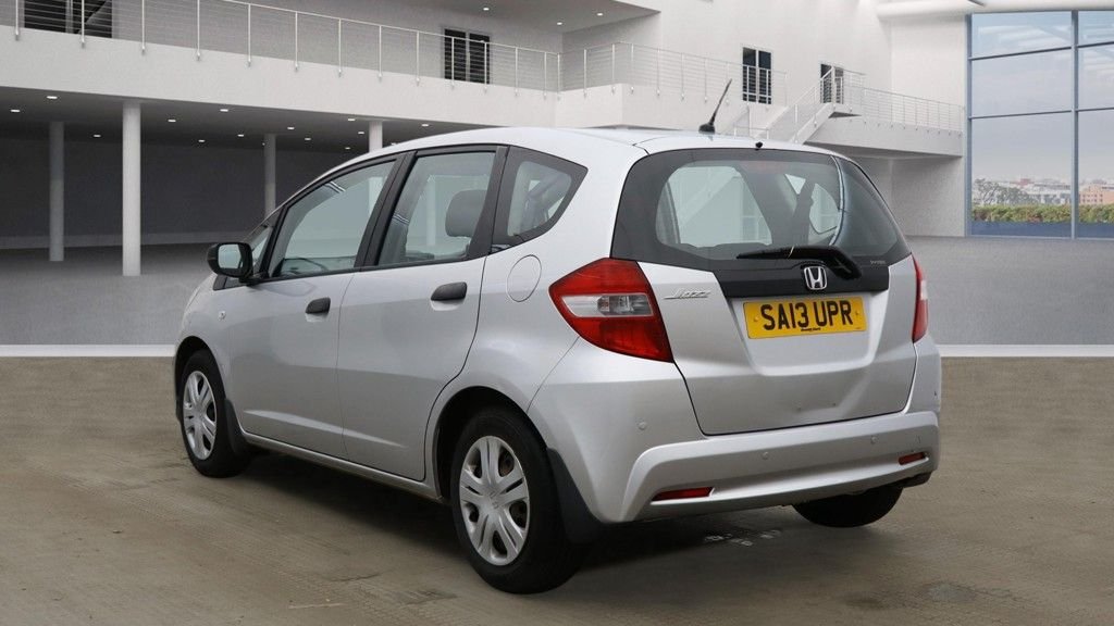 Used Honda Jazz 2013 for sale - 77642928: Photo 3