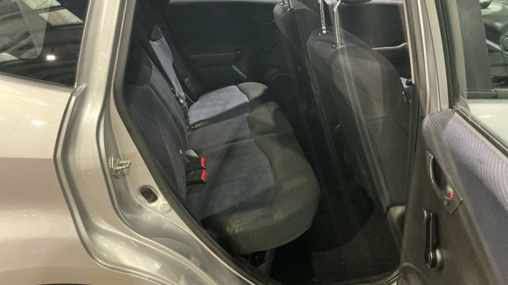 Used Honda Jazz 2013 for sale - 77642928: Photo 8