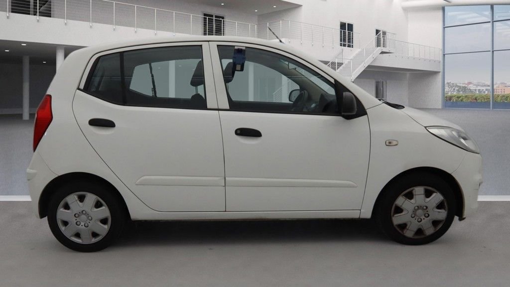 Used Hyundai i10 2014 for sale - 77188718: Photo 11