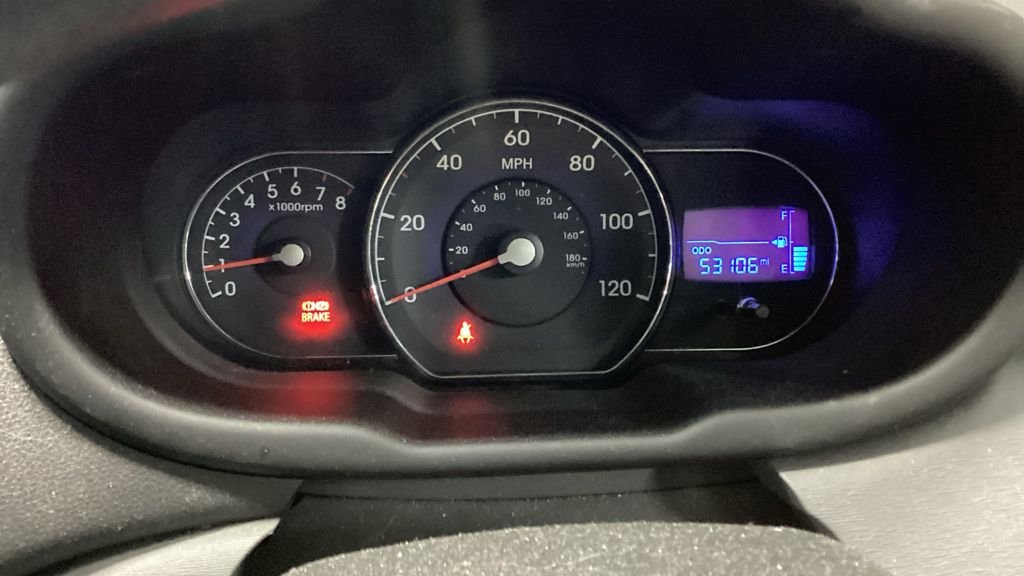 Used Hyundai i10 2014 for sale - 77188718: Photo 16