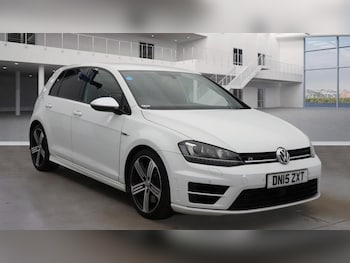 Used Volkswagen Golf 2015 for sale - 77734227: Photo