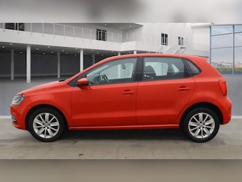 Used Volkswagen Polo 2014 for sale - 77050173: Photo
