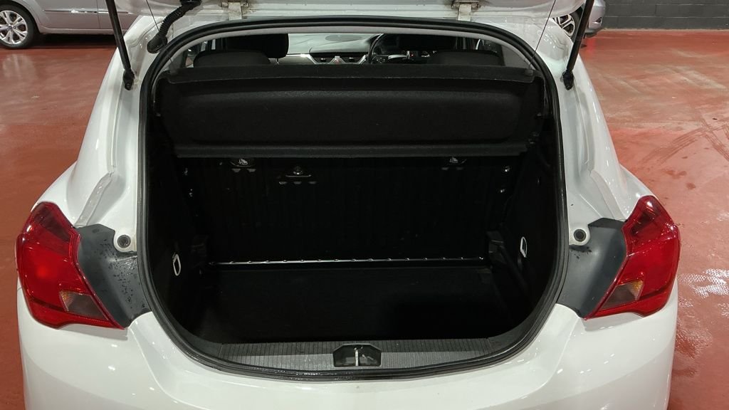 Used Vauxhall Corsa 2015 for sale - 77328206: Photo 18