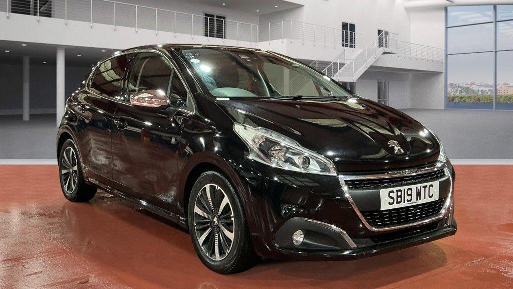 Used Peugeot 208 2019 for sale - 76772213: Photo 1
