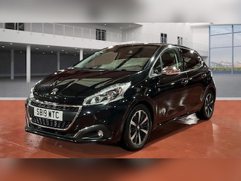Used Peugeot 208 2019 for sale - 76772213: Photo