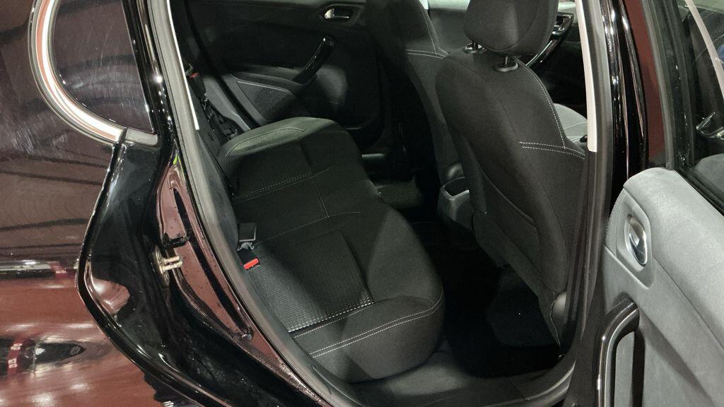 Used Peugeot 208 2019 for sale - 76772213: Photo 8