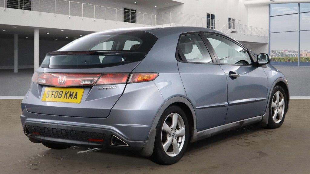 Used Honda Civic 2008 for sale - 76976873: Photo 7