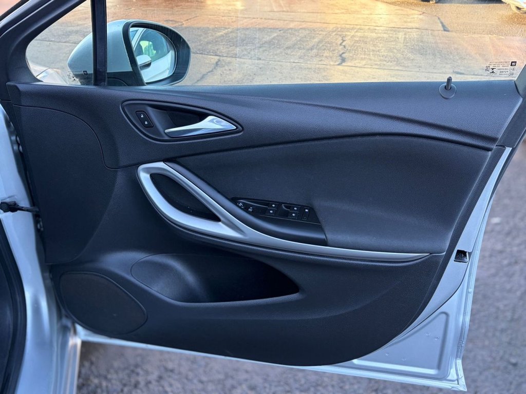 Used Vauxhall Astra 2017 for sale - 77147793: Photo 29