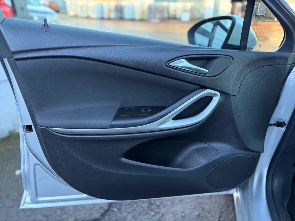 Used Vauxhall Astra 2017 for sale - 77147793: Photo 30