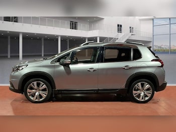 Used Peugeot 2008 2017 for sale - 77130956: Photo