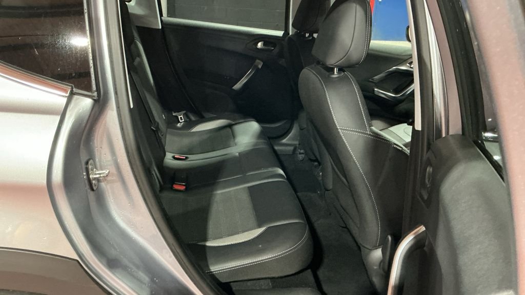 Used Peugeot 2008 2017 for sale - 77153640: Photo 23