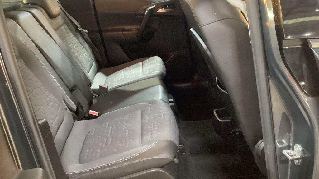 Used Vauxhall Meriva 2015 for sale - 77120813: Photo 8