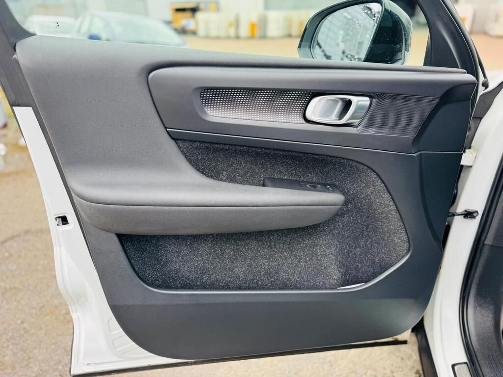 Used Volvo XC40 2019 for sale - 77147841: Photo 28