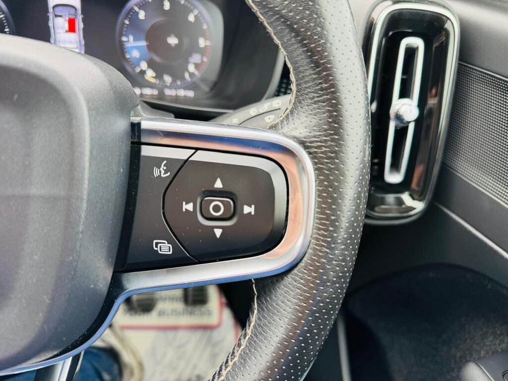 Used Volvo XC40 2019 for sale - 77147841: Photo 9