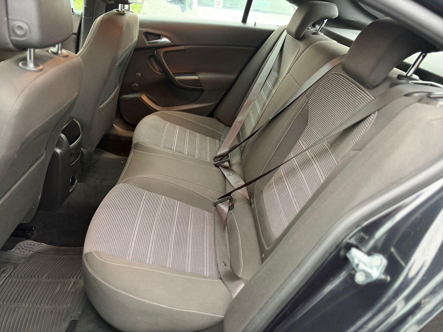 Used Vauxhall Insignia for sale - 76499805: Photo 28