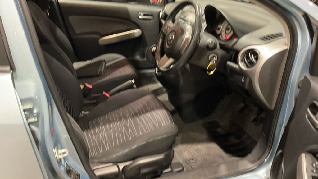 Used Mazda Mazda2 2009 for sale - 77451807: Photo 9