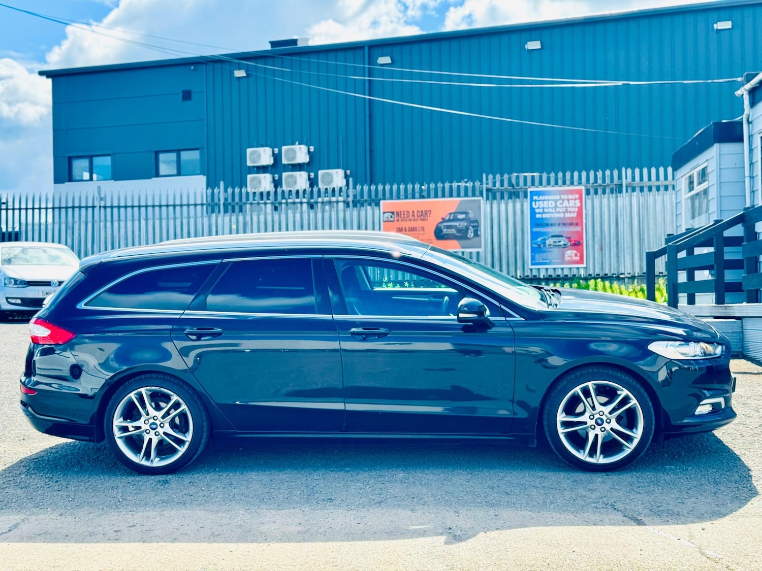 Used Ford Mondeo 2016 for sale - 76995075: Photo 12