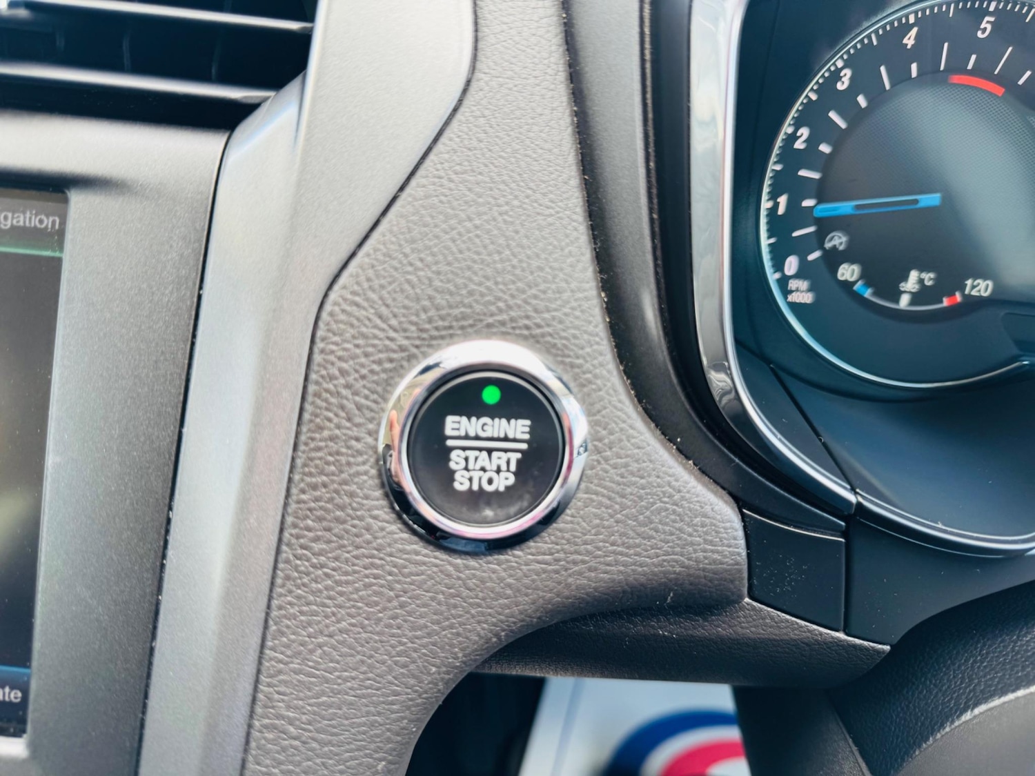 Used Ford Mondeo 2016 for sale - 76995075: Photo 29