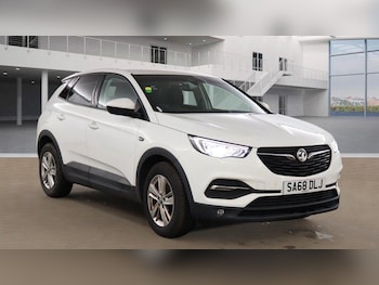Vauxhall - Grandland X