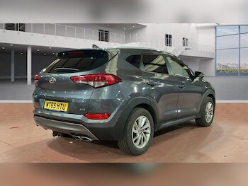 Used Hyundai TUCSON 2015 for sale - 77680757: Photo