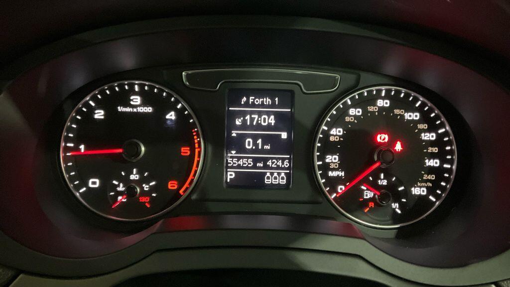 Used Audi Q3 2015 for sale - 76306751: Photo 6