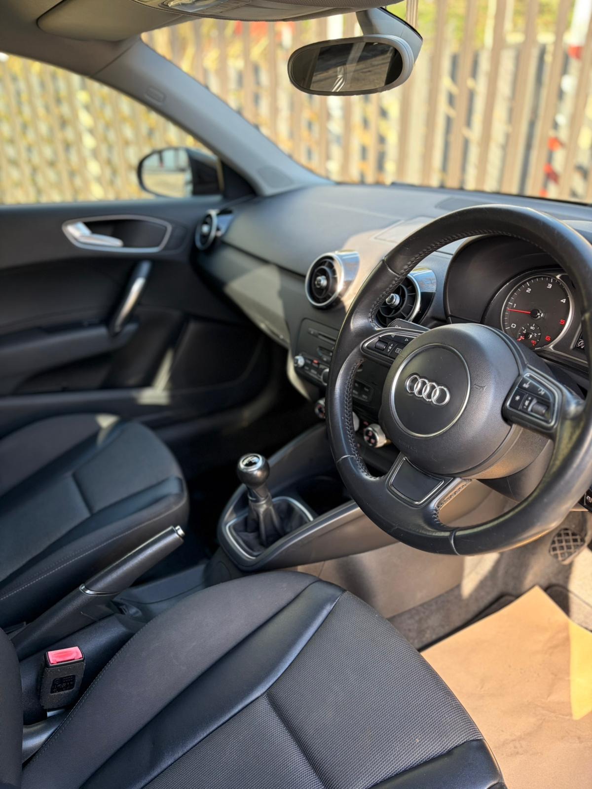Used Audi A1 2013 for sale - 78145979: Photo 5
