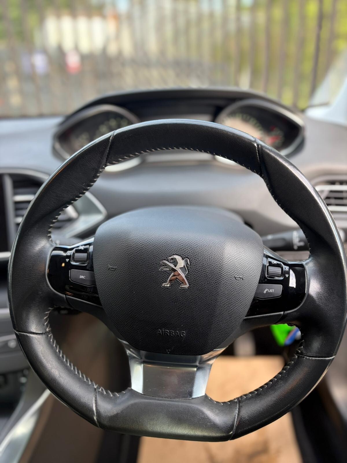 Used Peugeot 308 2015 for sale - 78094805: Photo 7