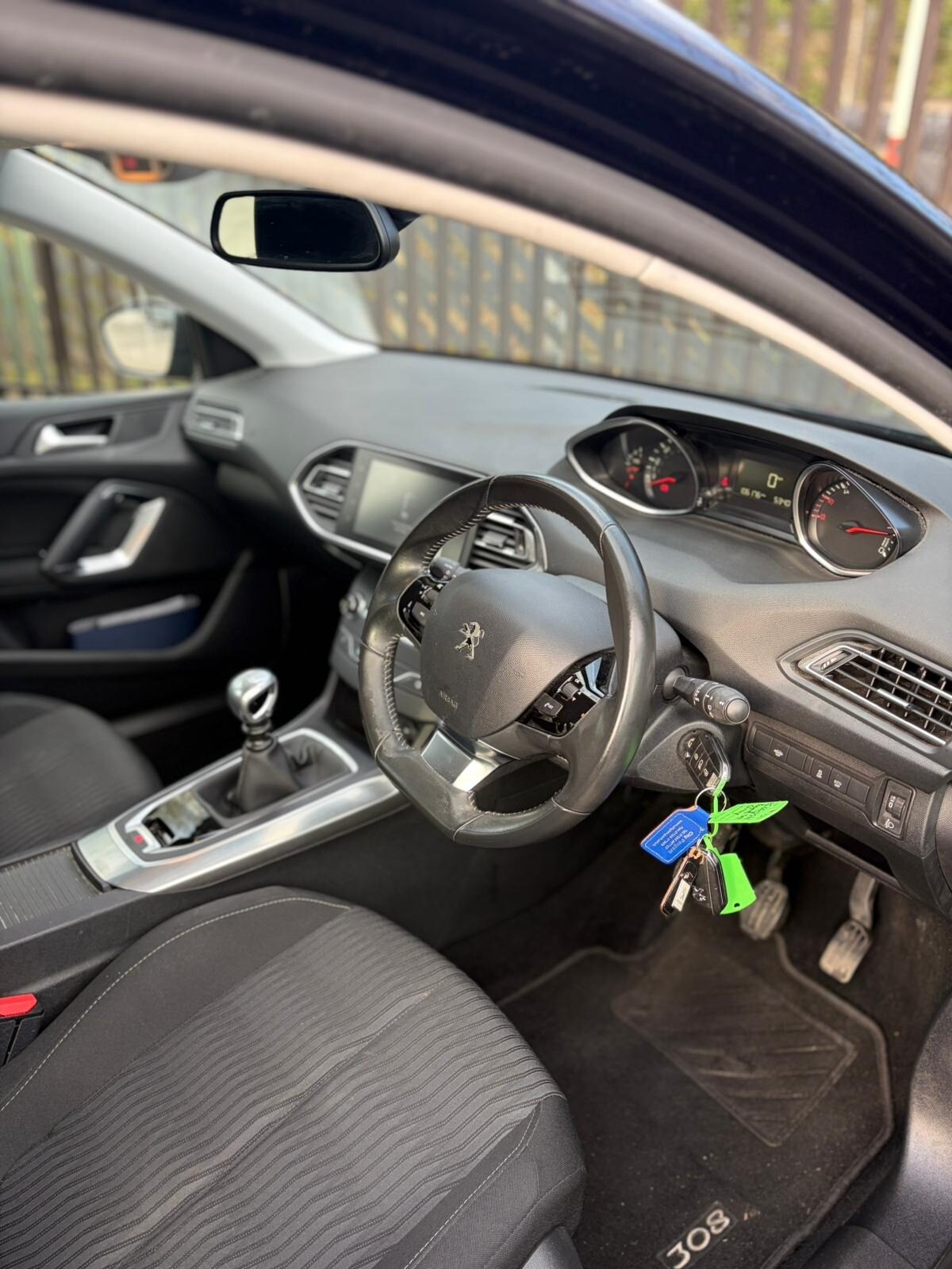 Used Peugeot 308 2015 for sale - 78094805: Photo 8