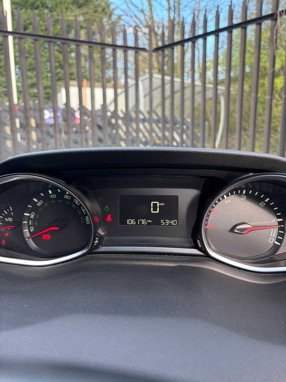 Used Peugeot 308 2015 for sale - 78094805: Photo 9