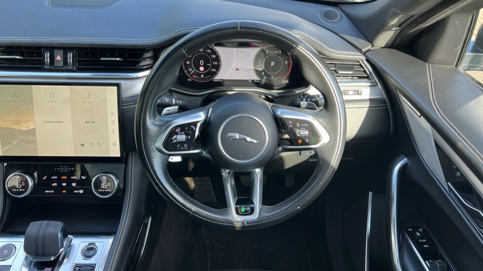 Used Jaguar F-Pace 2021 for sale - 76168692: Photo 15