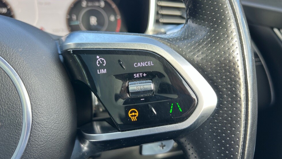 Used Jaguar F-Pace 2021 for sale - 76168692: Photo 57