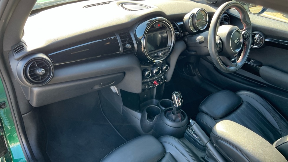 Used MINI Hatch 2019 for sale - 76033867: Photo 10
