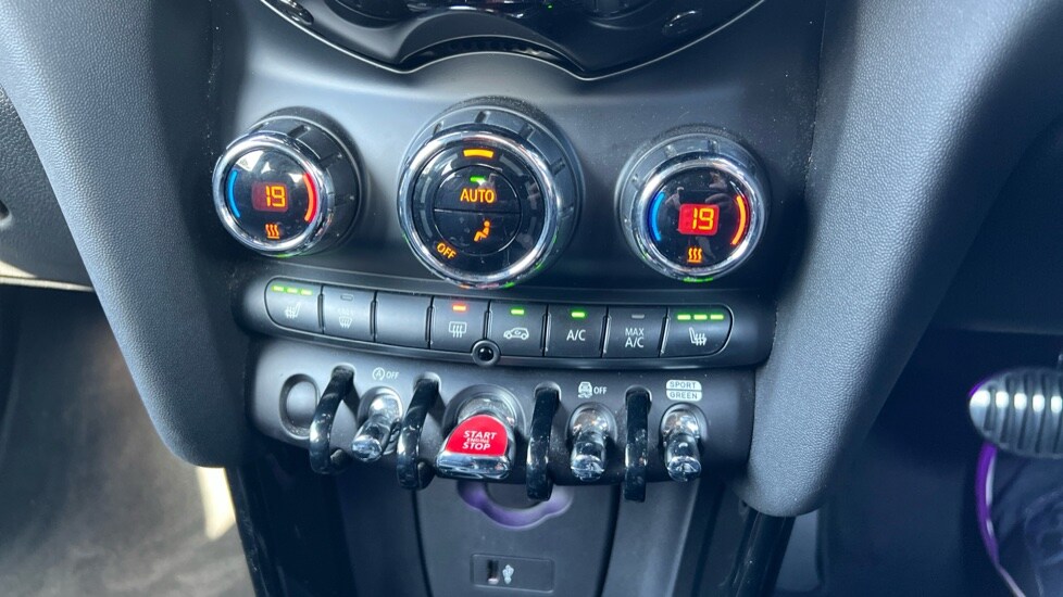 Used MINI Hatch 2019 for sale - 76033867: Photo 47
