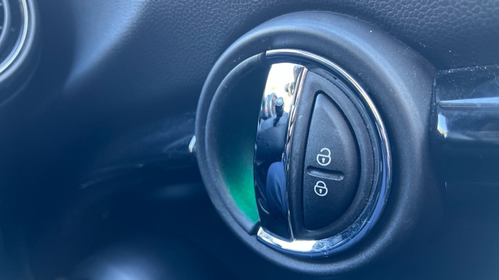 Used MINI Hatch 2019 for sale - 76033867: Photo 51