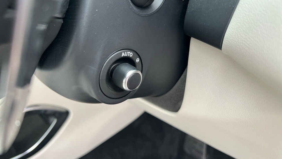 Used Jaguar F-Pace 2024 for sale - 76116765: Photo 47