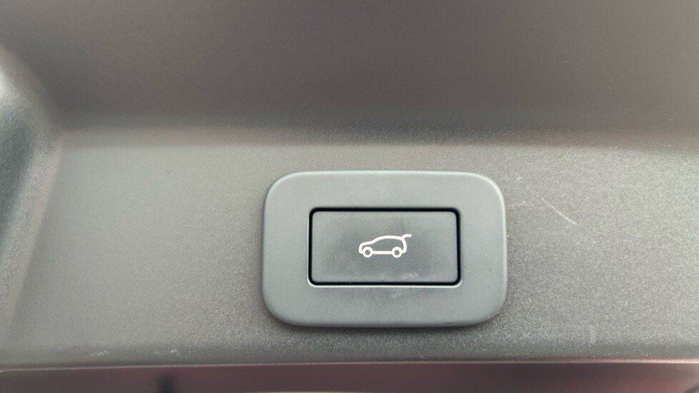 Used Jaguar F-Pace 2024 for sale - 76116765: Photo 57