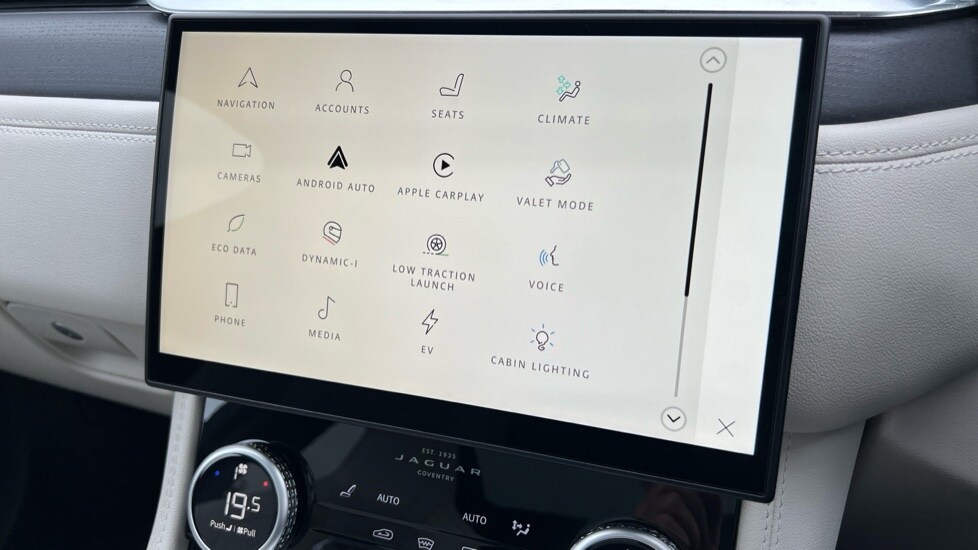 Used Jaguar F-Pace 2024 for sale - 76116765: Photo 67