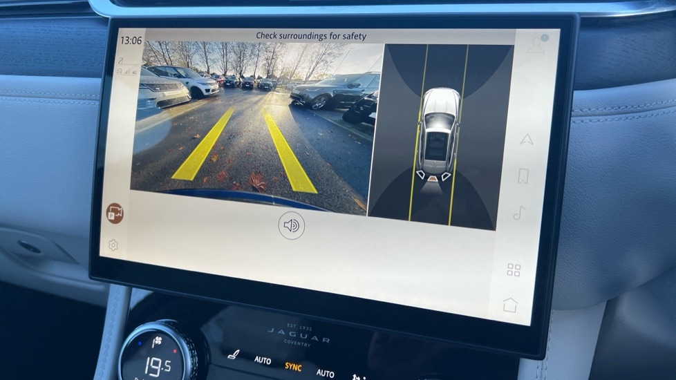 Used Jaguar F-Pace 2024 for sale - 76766254: Photo 12