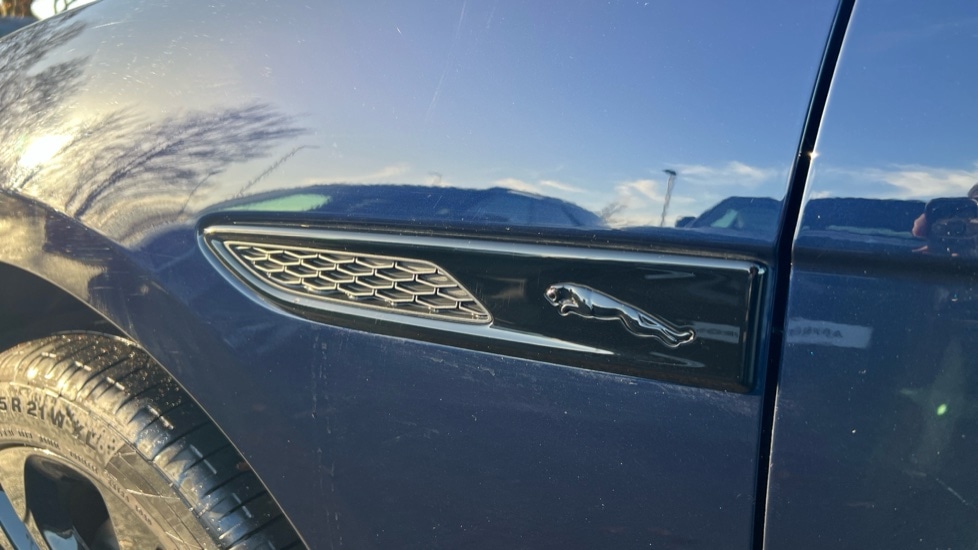 Used Jaguar F-Pace 2024 for sale - 76766254: Photo 20