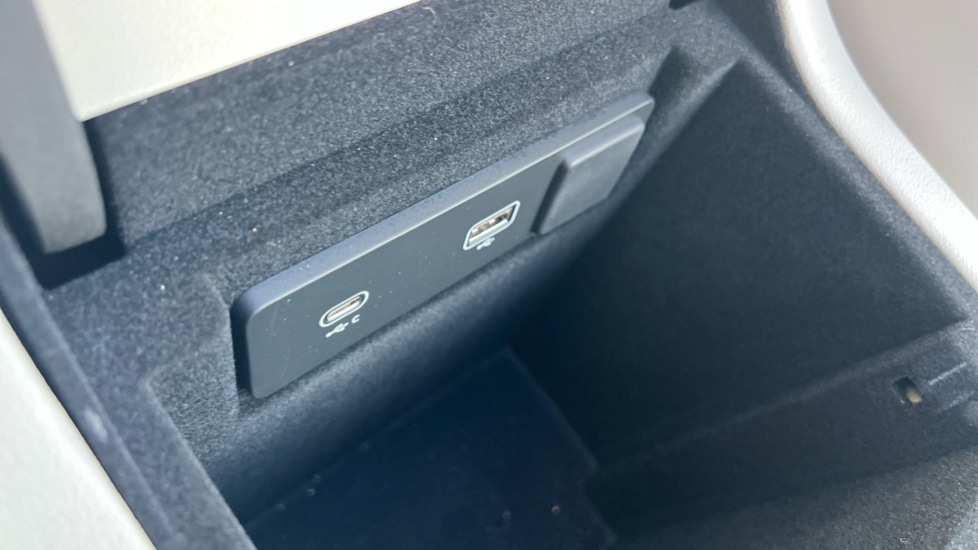 Used Jaguar F-Pace 2024 for sale - 76766254: Photo 40