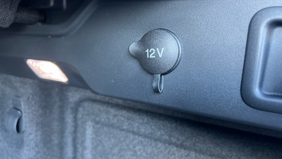 Used Jaguar F-Pace 2024 for sale - 76766254: Photo 58