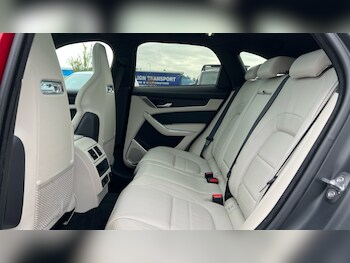 Used Jaguar F-Pace 2024 for sale - 76871451: Photo