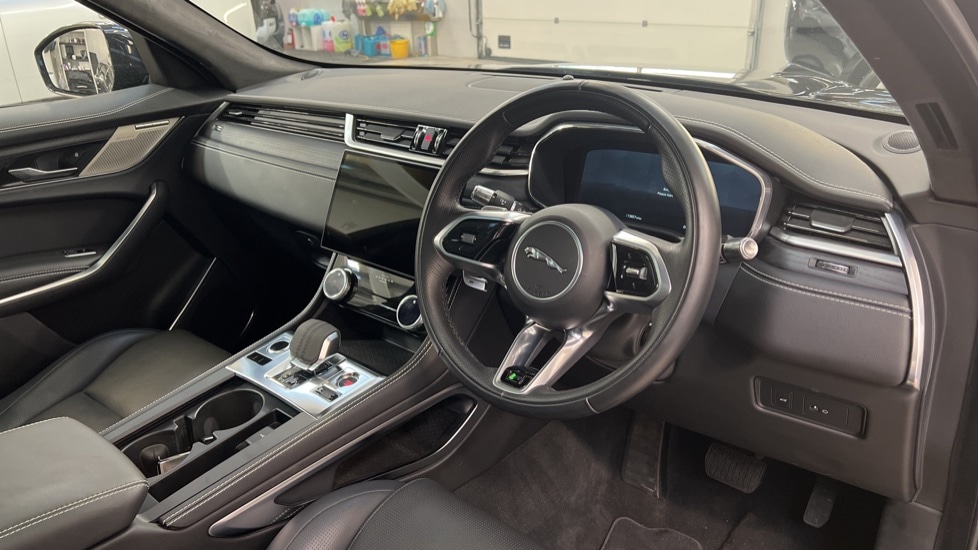 Used Jaguar F-Pace 2021 for sale - 76161315: Photo 11
