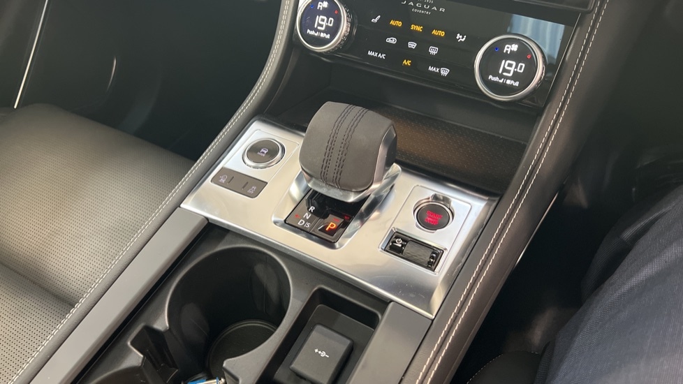 Used Jaguar F-Pace 2021 for sale - 76161315: Photo 29