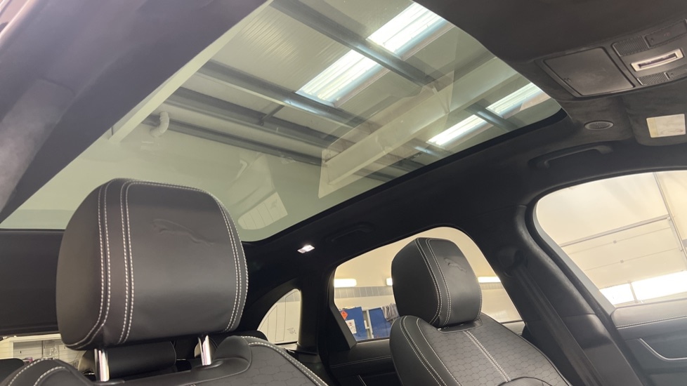 Used Jaguar F-Pace 2021 for sale - 76161315: Photo 33